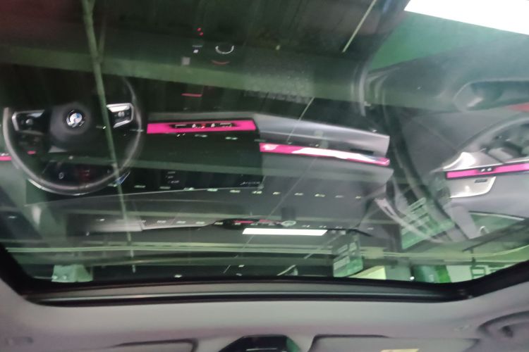 宝马5系 2024款 530Li 领先型 M运动套装局部细节22