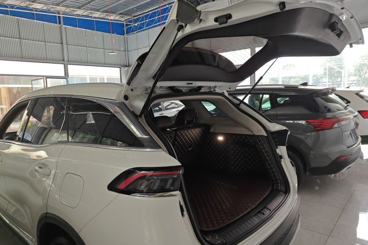 北京汽车 北京X7 2020款 1.5TD DCT致风版机舱底盘23