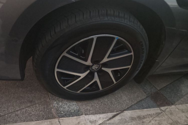 比亚迪 秦L 2025款 DM-i 智驾版 120KM领先型车身外观6007