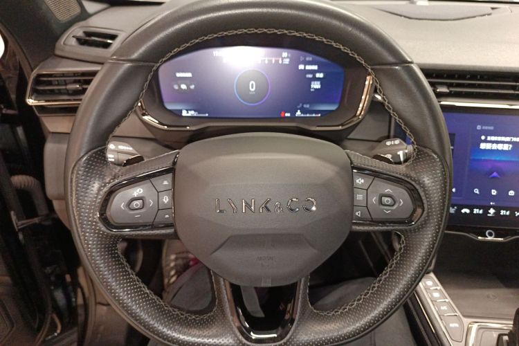 领克01 2021款 2.0TD 四驱暗夜版局部细节13