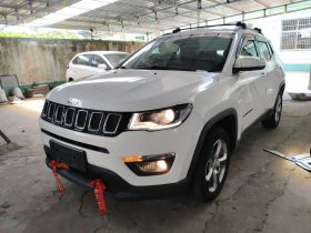 Jeep 指南者 2017款 200T 自动舒享版