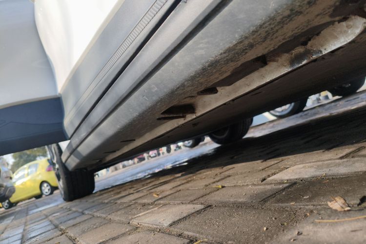 名爵 MG4 EV 2022款 425km 豪华版局部细节9001