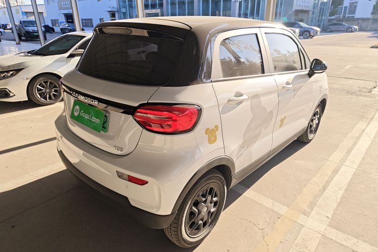 零跑汽车 零跑T03 2023款 310轻享版车身外观6005