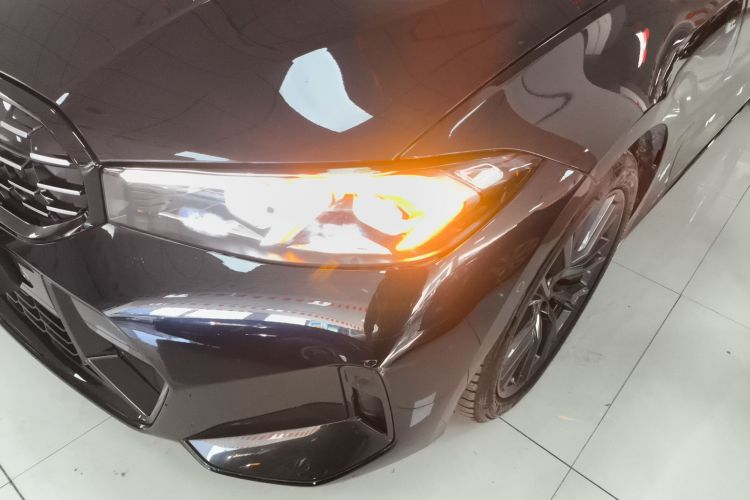 宝马3系 2024款 325Li M运动曜夜套装局部细节36