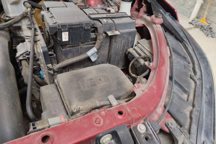 雪佛兰 探界者 2017款 550T 自动四驱捍界版局部细节9007