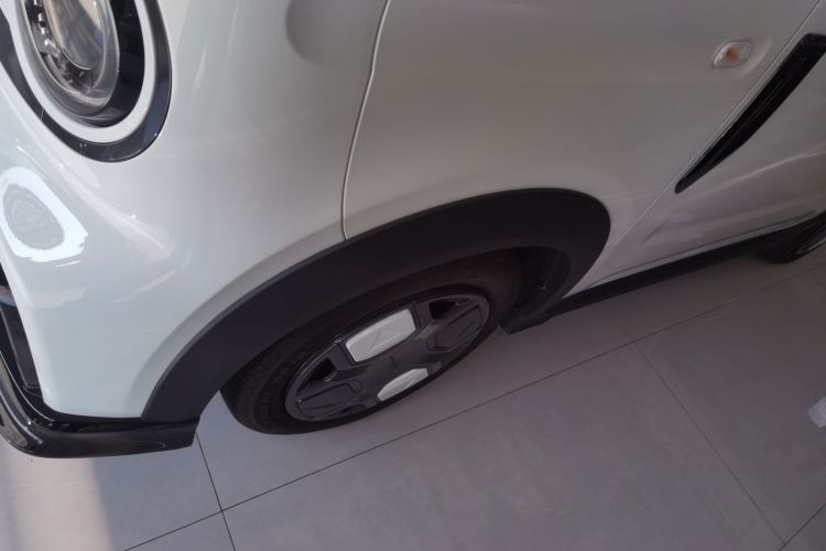 吉利银河 2025款 210km 熊猫卡丁车身外观6007