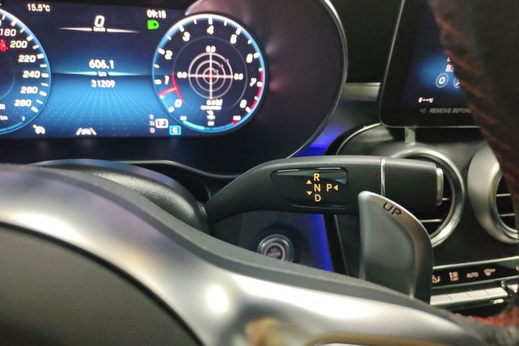 奔驰GLC AMG 2022款 AMG GLC 43 4MATIC中控内饰18