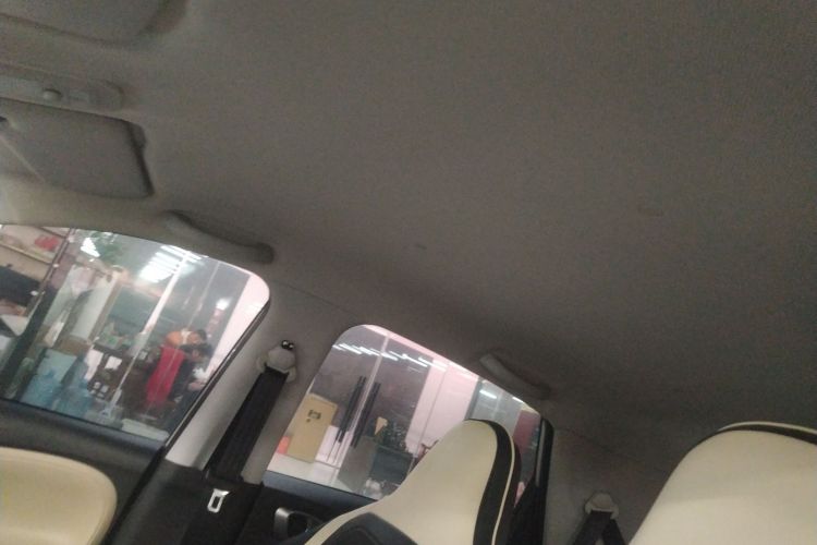 五菱汽车 五菱缤果 2023款 203km 轻享款局部细节22