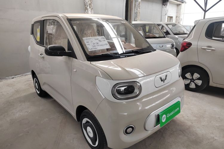 五菱汽车 宏光MINIEV 2024款 第三代 215km 青春版车身外观3