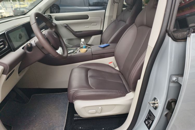 零跑汽车 零跑C11 2024款 纯电 580尊享版中控内饰19