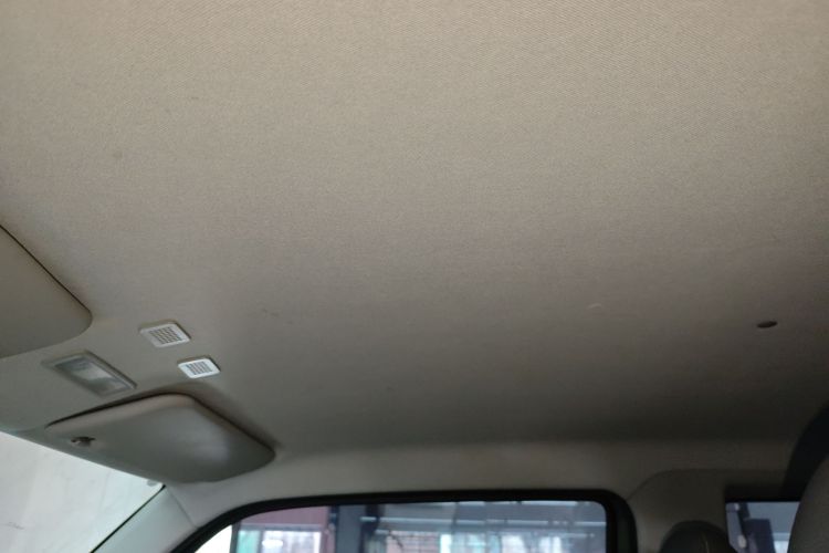 吉利银河 2024款 200km 熊猫骑士中控内饰22