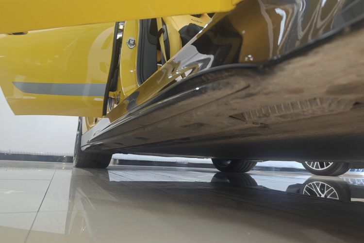 小米汽车 小米SU7 Ultra 2025款 Ultra局部细节9001