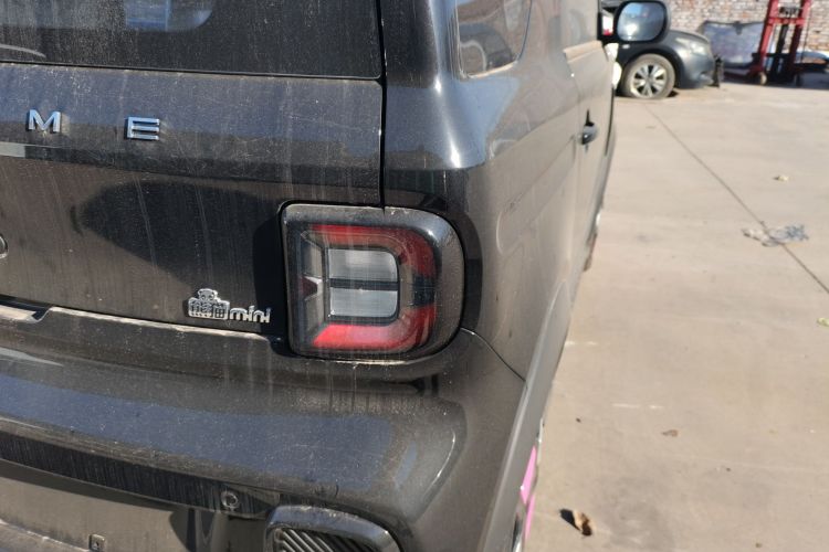 吉利银河 2025款 210km 熊猫卡丁车身外观9