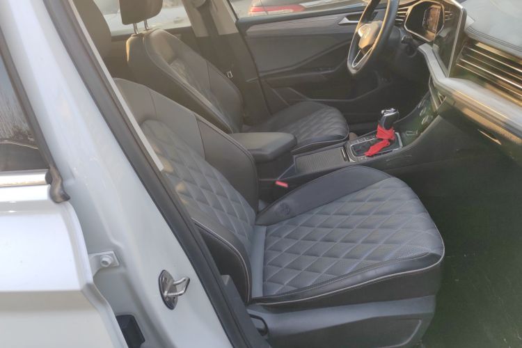 大众 速腾 2023款 300TSI DSG超越版局部细节41