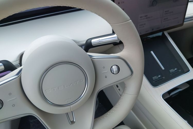 鸿蒙智行 享界S9 2025款 增程 Ultra中控内饰18