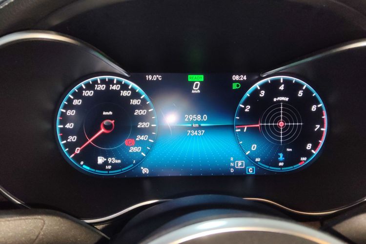 奔驰C级 2019款 改款 C 260 L 运动版中控内饰14