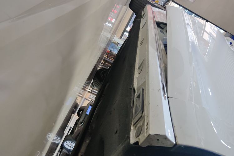 奥迪A6L 2017款 TFSI 舒适型机舱底盘29