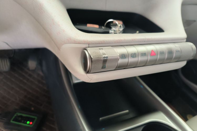 比亚迪 海豚 2021款 405km 时尚版中控内饰18