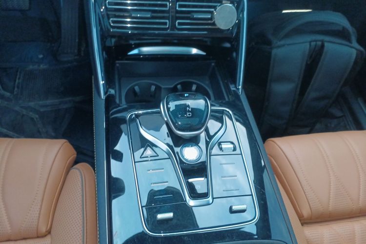 比亚迪 唐新能源 2022款 EV 730KM 尊享型局部细节18