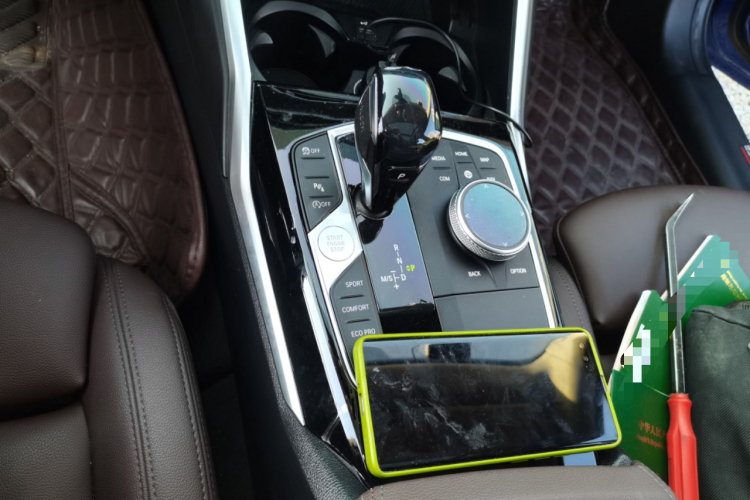 宝马3系 2020款 320Li M运动套装局部细节18