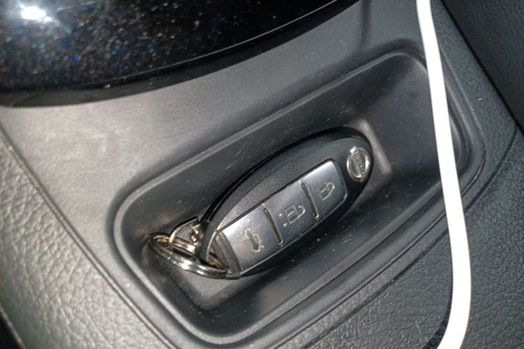 日产 轩逸 2018款 1.6XV CVT尊享版中控内饰11