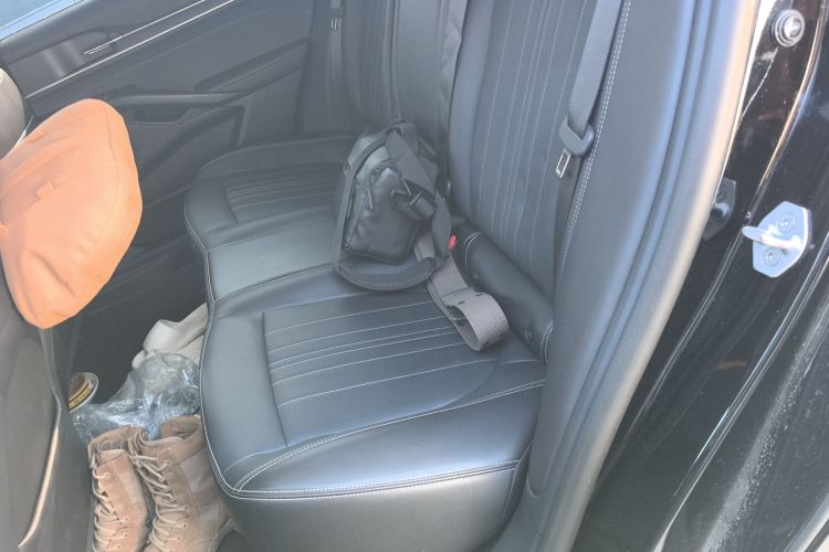 福特 蒙迪欧 2025款 2.0T EcoBoost 豪华型中控内饰21