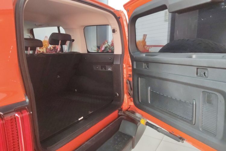 坦克300 2021款 越野版 2.0T 征服者局部细节23