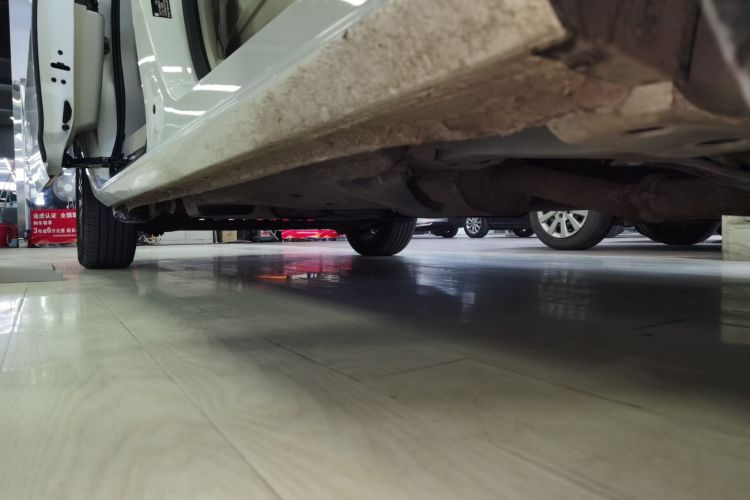 别克GL8 2021款 陆上公务舱 652T 舒适型局部细节9001