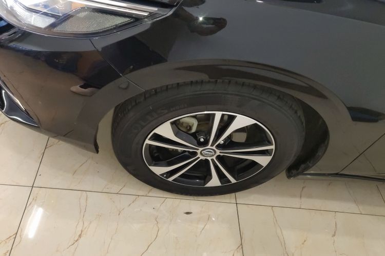 日产 轩逸 2021款 1.6L XL CVT悦享版车身外观6007