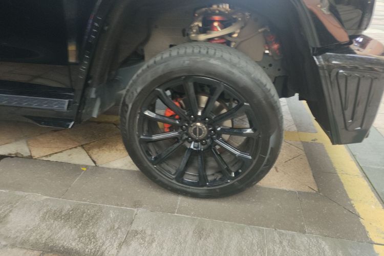 超境汽车 共创坦克300 2023款 2.0T 赛博骑士车身外观6007