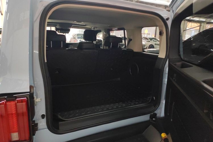 坦克300新能源 2024款 Hi4-T机舱底盘23