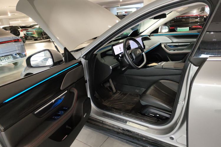 小鹏P7 2022款 480E中控内饰20