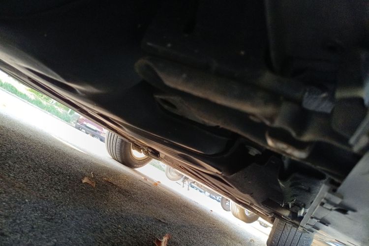 奥迪Q5 2013款 40 TFSI 进取型局部细节9002