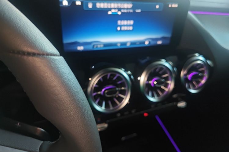 奔驰GLA 2025款 GLA 220局部细节16