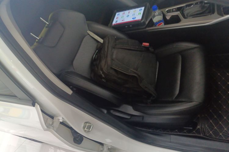 吉利汽车 帝豪 2022款 第4代 1.5L CVT精英型局部细节41