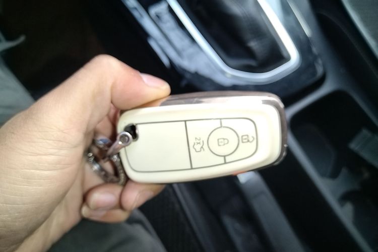 福特 福睿斯 2021款 1.5L 自动钻石版中控内饰7001