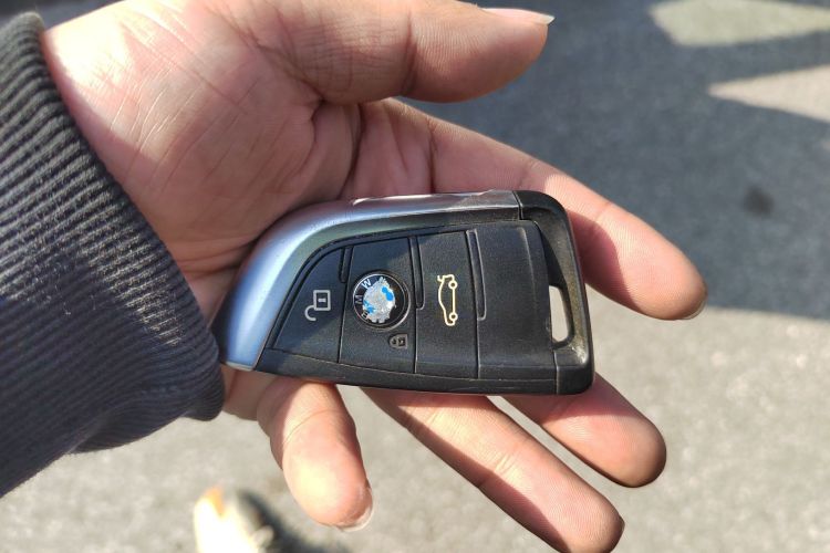 宝马X1 2018款 sDrive18Li 时尚型中控内饰11