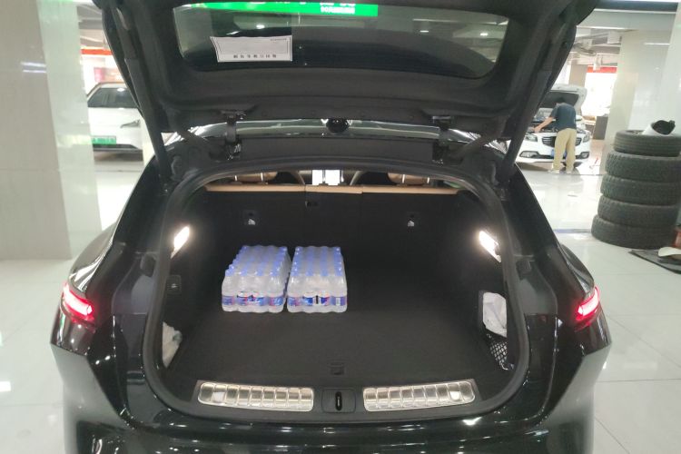 蔚来ET5 2022款 75kWh机舱底盘23