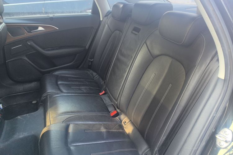 奥迪A6L 2018款 30周年年型 30 FSI 风尚型中控内饰21