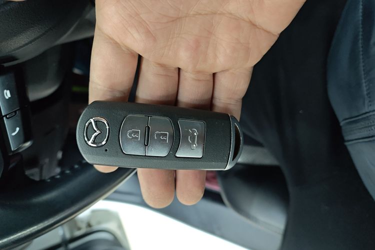 马自达 阿特兹 2020款 2.0L 蓝天豪华版中控内饰7001