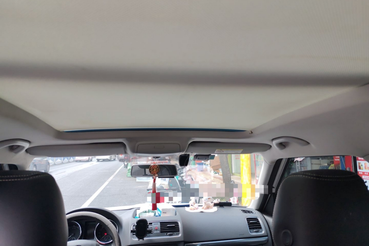 斯柯达 Yeti 2017款 TSI280 DSG前行版中控内饰22