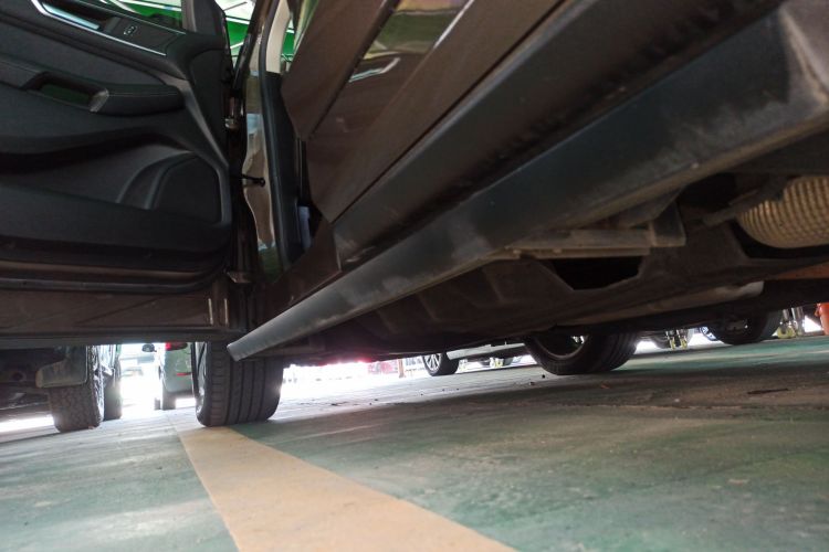 福特 锐界 2018款 EcoBoost 245 两驱运动型 7座局部细节9002