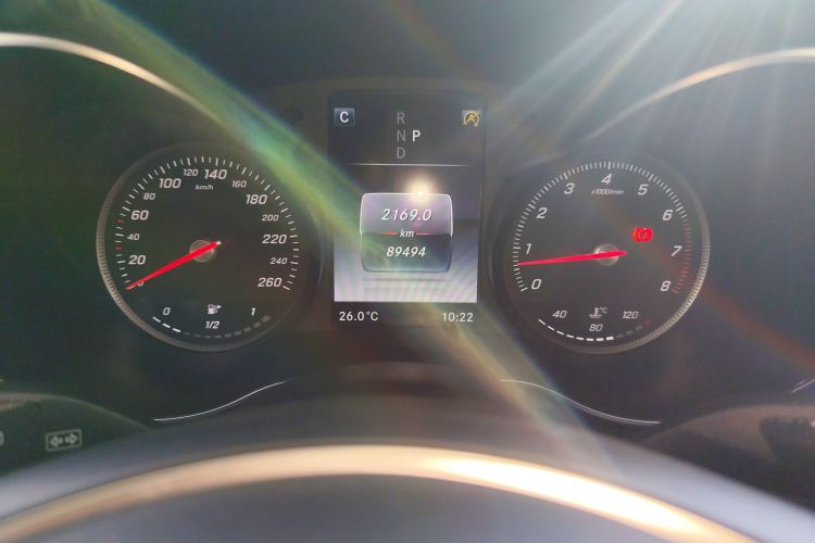 奔驰C级(进口) 2018款 C 200 旅行轿车中控内饰14