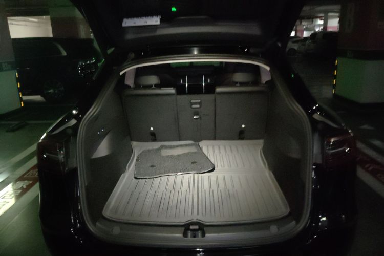 特斯拉 Model Y 2023款 后轮驱动版局部细节23