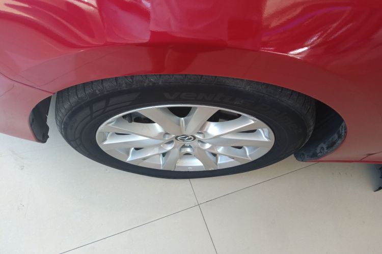 马自达 阿特兹 2017款 2.0L 蓝天豪华版车身外观35