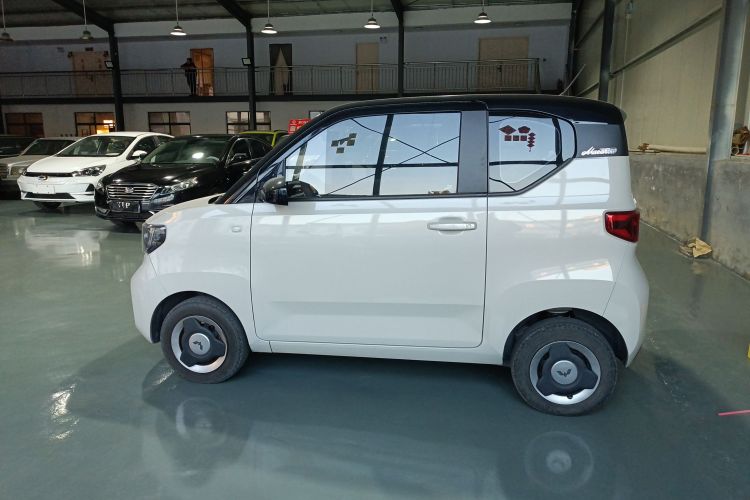 五菱汽车 宏光MINIEV 2022款 马卡龙时尚款 三元锂车身外观6003