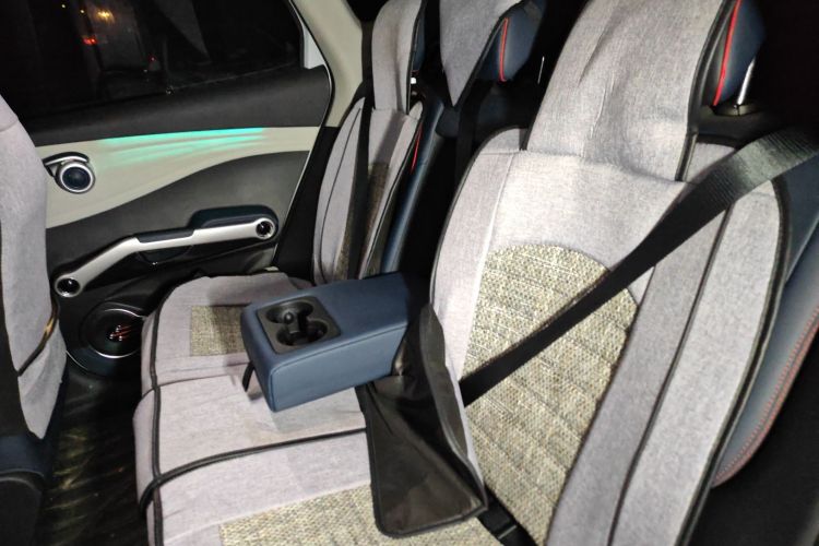 比亚迪 元PLUS 2022款 510KM 旗舰型中控内饰7004