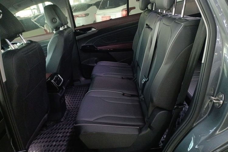 大众 ID.6 X 2023款 升级款 纯净长续航版中控内饰7004