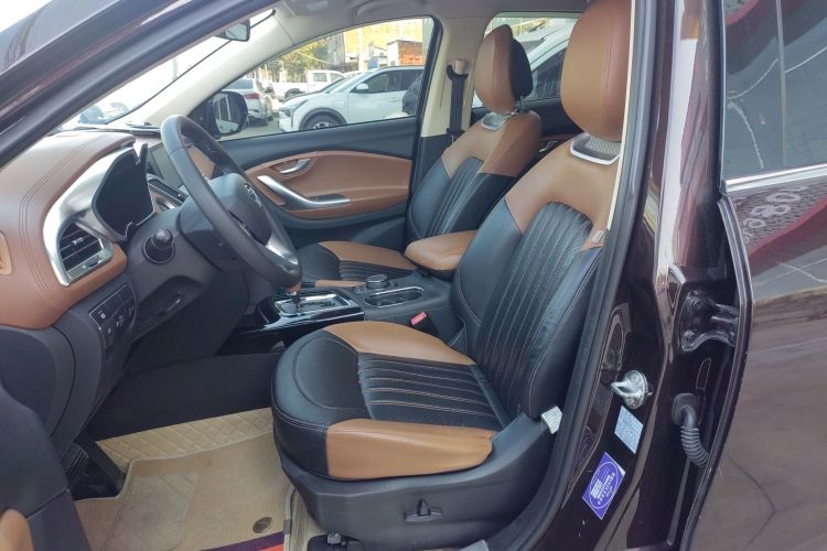 东南DX7 2017款 1.5T 自动尊贵型中控内饰19