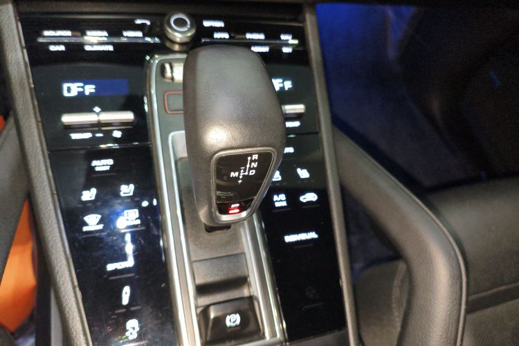 保时捷 2019款 Cayenne 3.0T局部细节18